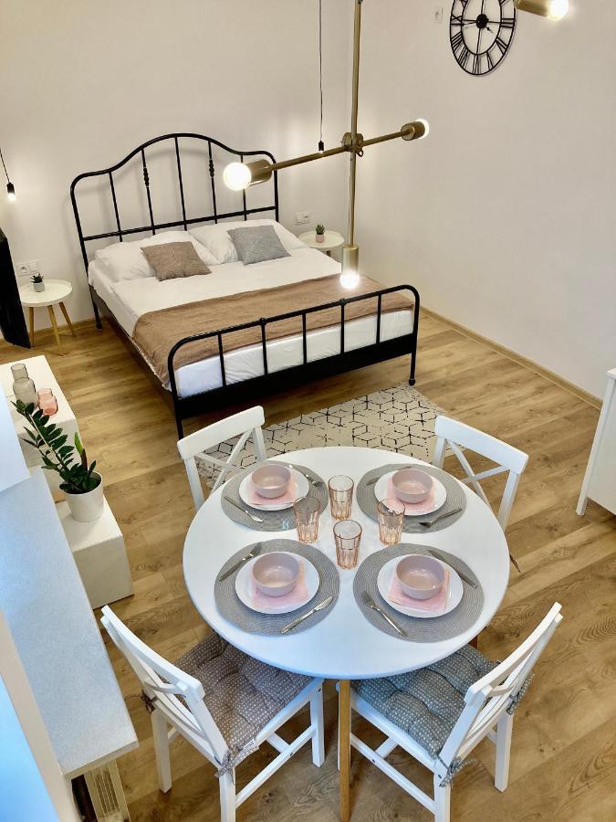 Duo 1 Debniki Apartment كراكوفيا المظهر الخارجي الصورة