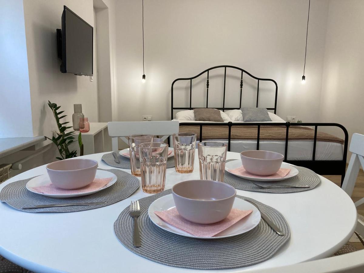 Duo 1 Debniki Apartment كراكوفيا المظهر الخارجي الصورة